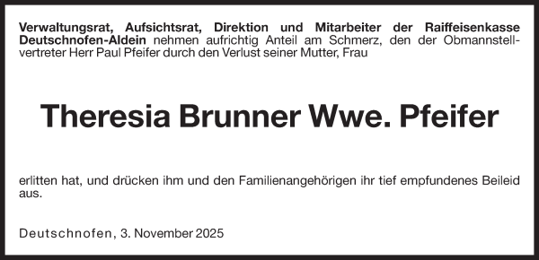 Traueranzeige von Theresia Pfeifer von Dolomiten